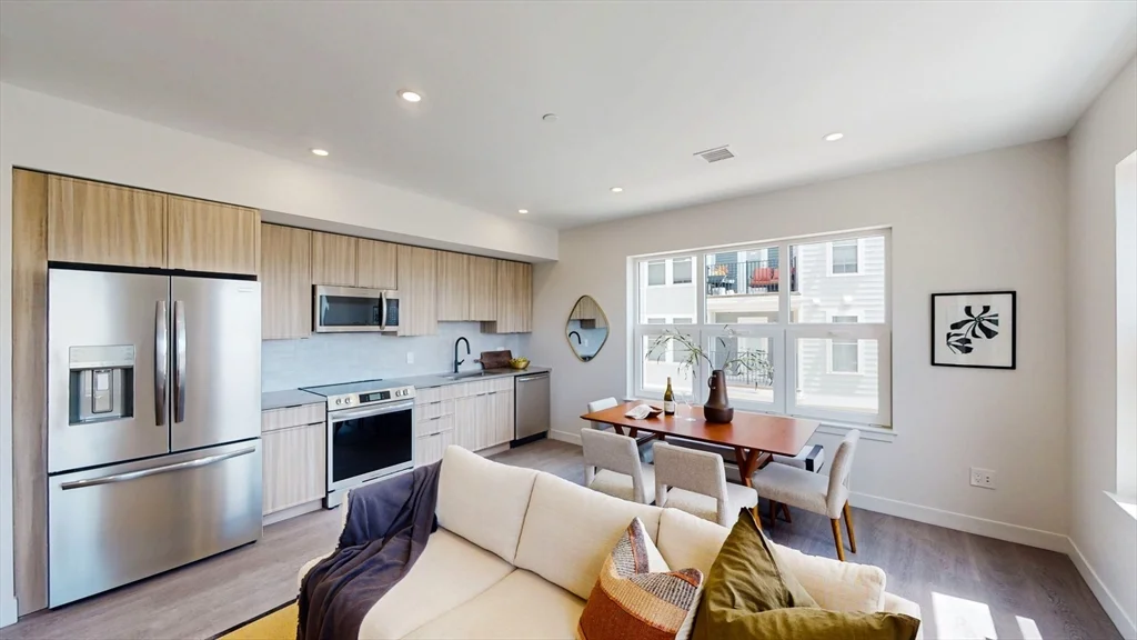 2 bed, 2 bath apartment for rent at 75 Willow Ct Unit 309, Dorchester — photo 2 of 23