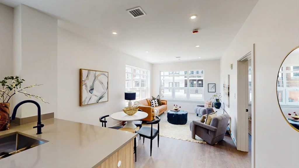 1 bed, 1 bath apartment for rent at 75 Willow Ct Unit 406, Dorchester — photo 3 of 21