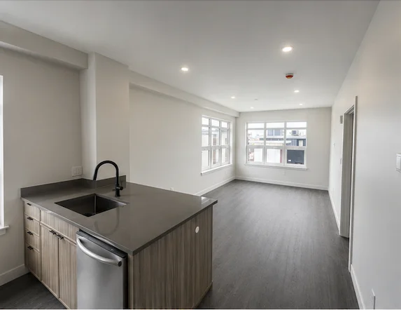 2 bed, 2 bath apartment for rent at 75 Willow Ct Unit 502, Dorchester — photo 2 of 3