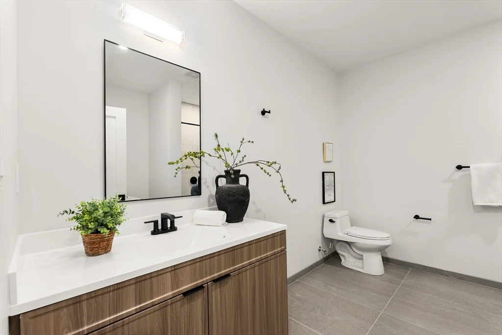 1 bed, 1 bath apartment for rent at 75 Willow Ct Unit 506, Dorchester — photo 7 of 22