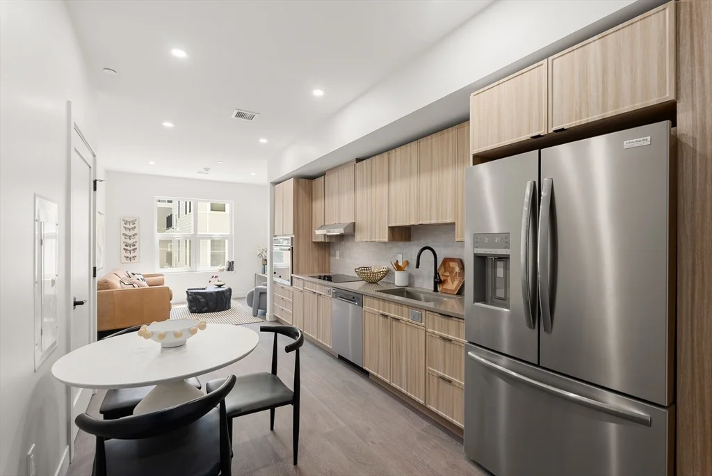 1 bed, 1 bath apartment for rent at 75 Willow Ct Unit 506, Dorchester