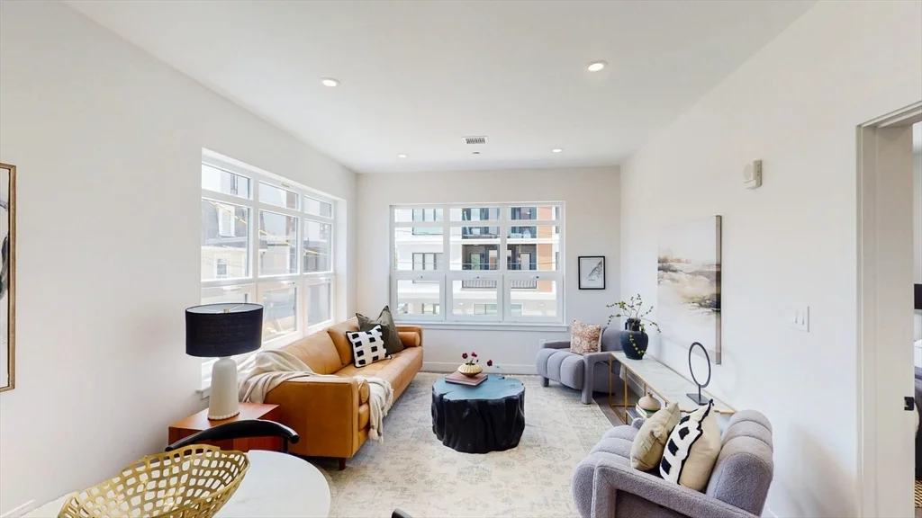 1 bed, 1 bath apartment for rent at 75 Willow Ct Unit 613, Dorchester — photo 1 of 21
