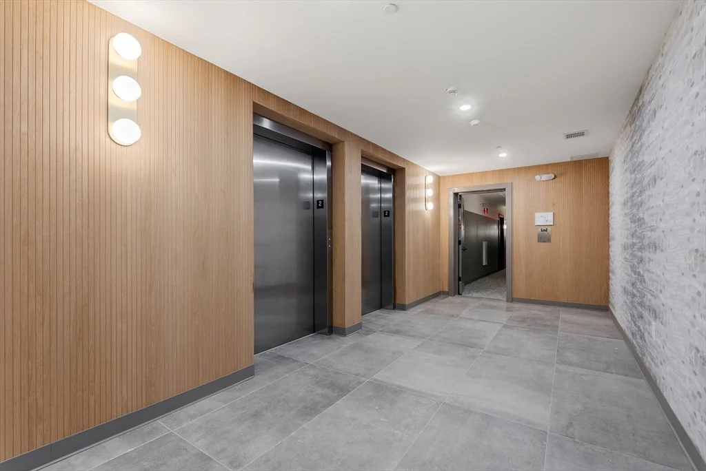 2 bed, 2 bath apartment for rent at 75 Willow Ct Unit 615, Dorchester — photo 10 of 23