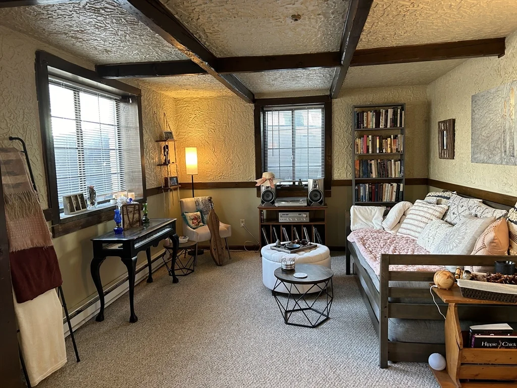 1 bed, 1 bath apartment for rent at 75 Winthrop St Unit 11, Everett — photo 3 of 8