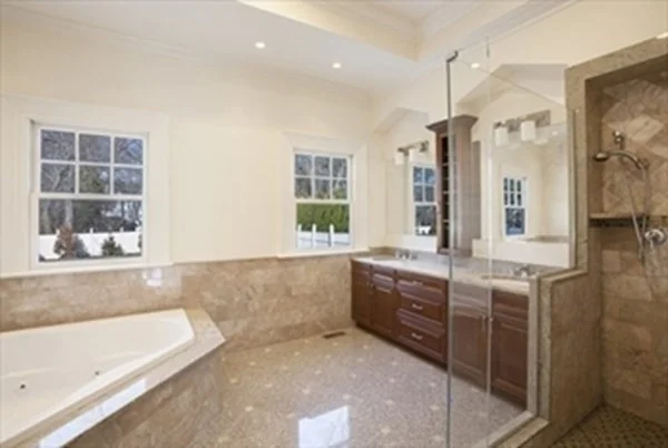 6 bed, 4+ bath apartment for rent at 75 Woodfall Rd, Belmont — photo 14 of 20