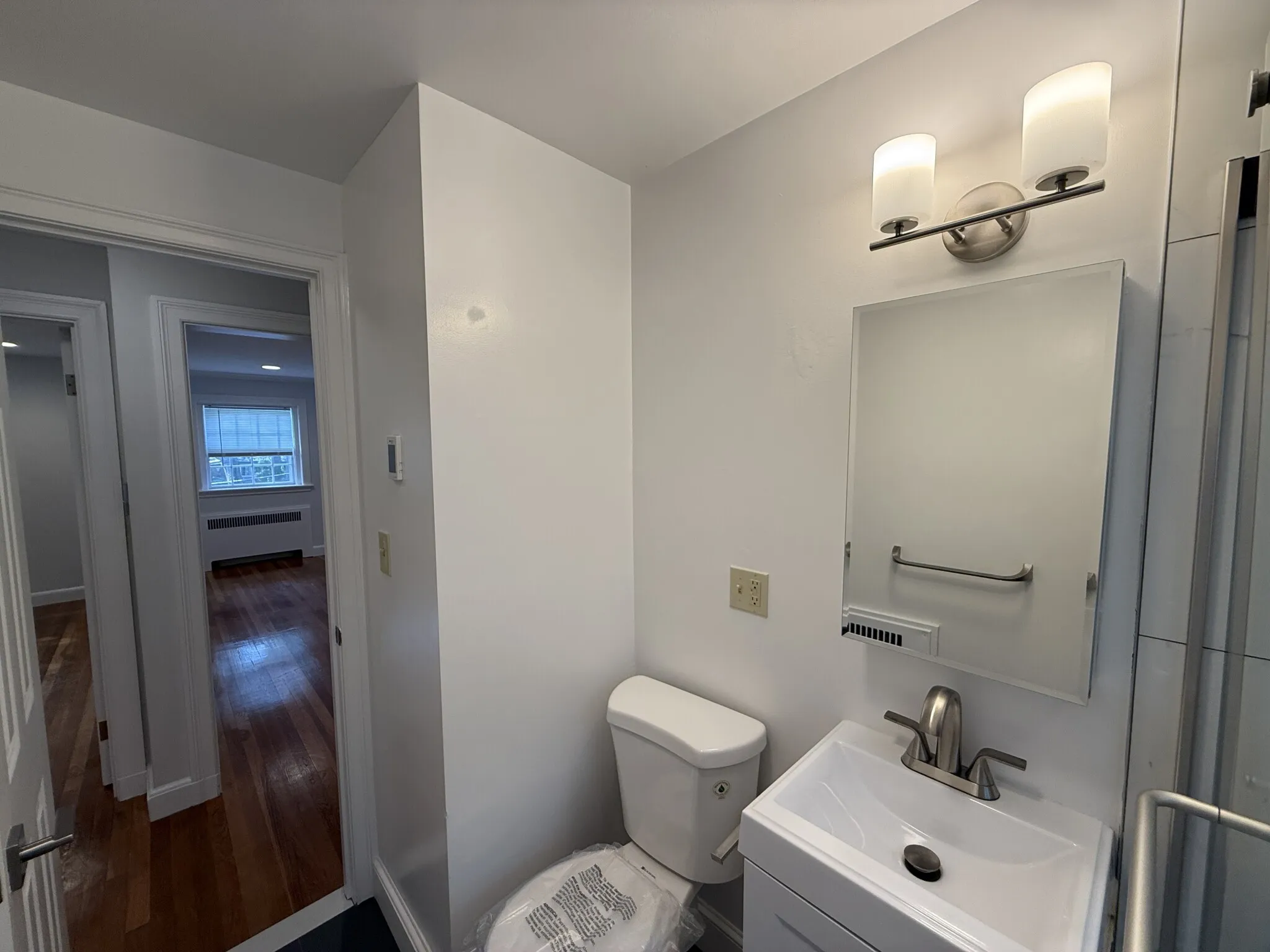 2 bed, 1 bath apartment for rent at 75 Wyman St Unit 3, Waban — photo 9 of 17