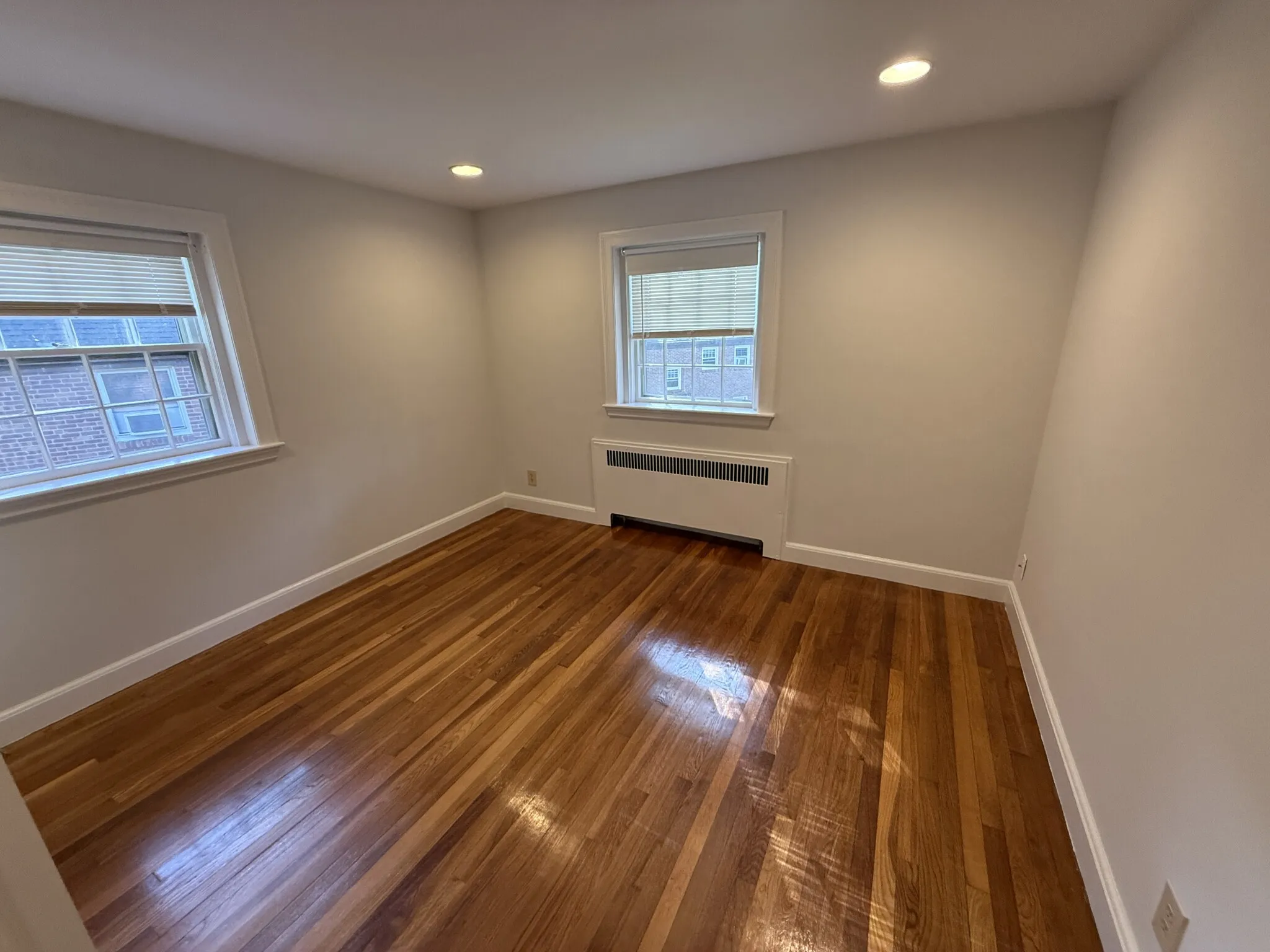 2 bed, 1 bath apartment for rent at 75 Wyman St Unit 3, Waban — photo 11 of 17