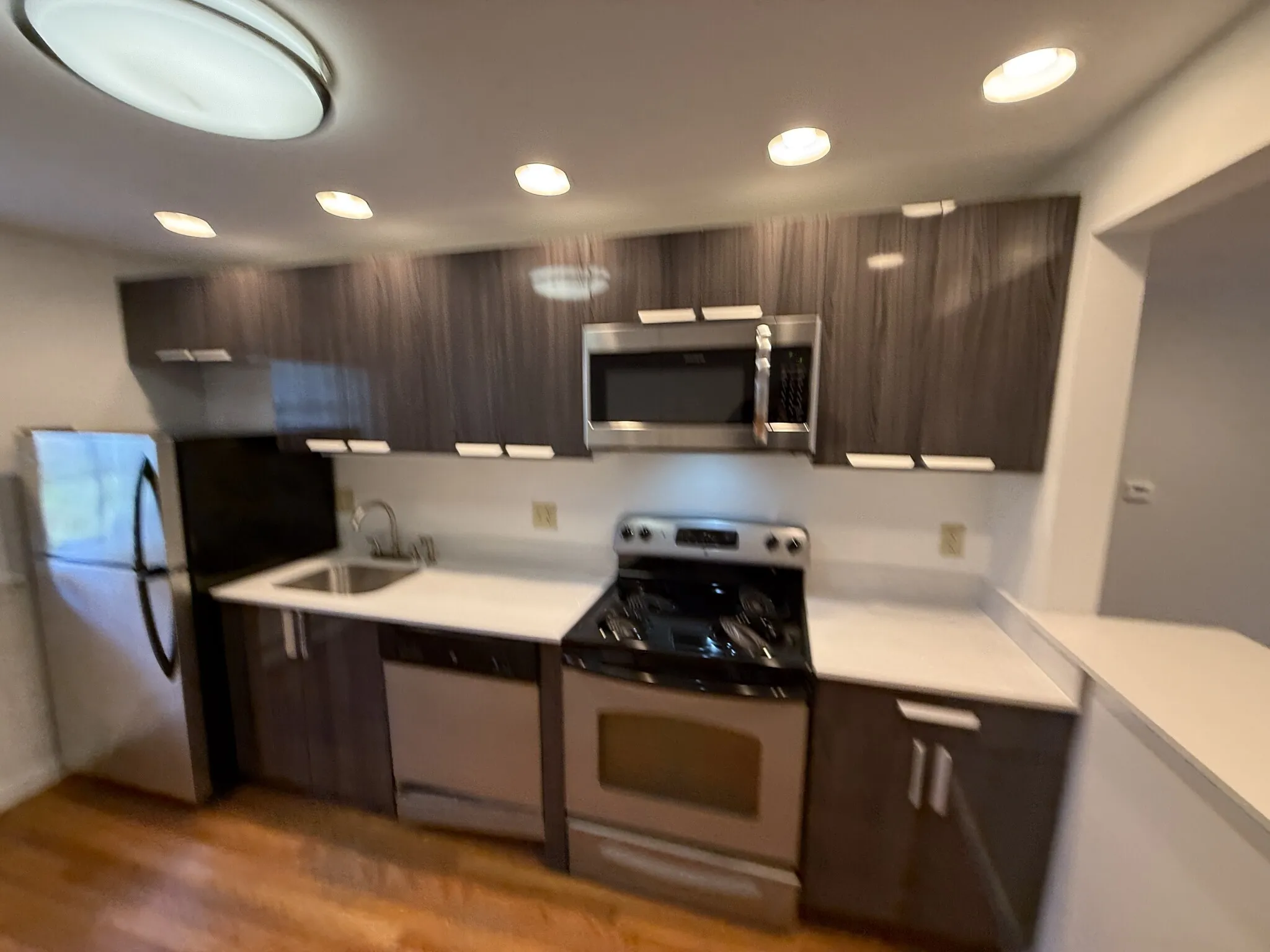 2 bed, 1 bath apartment for rent at 75 Wyman St Unit 3, Waban — photo 2 of 17