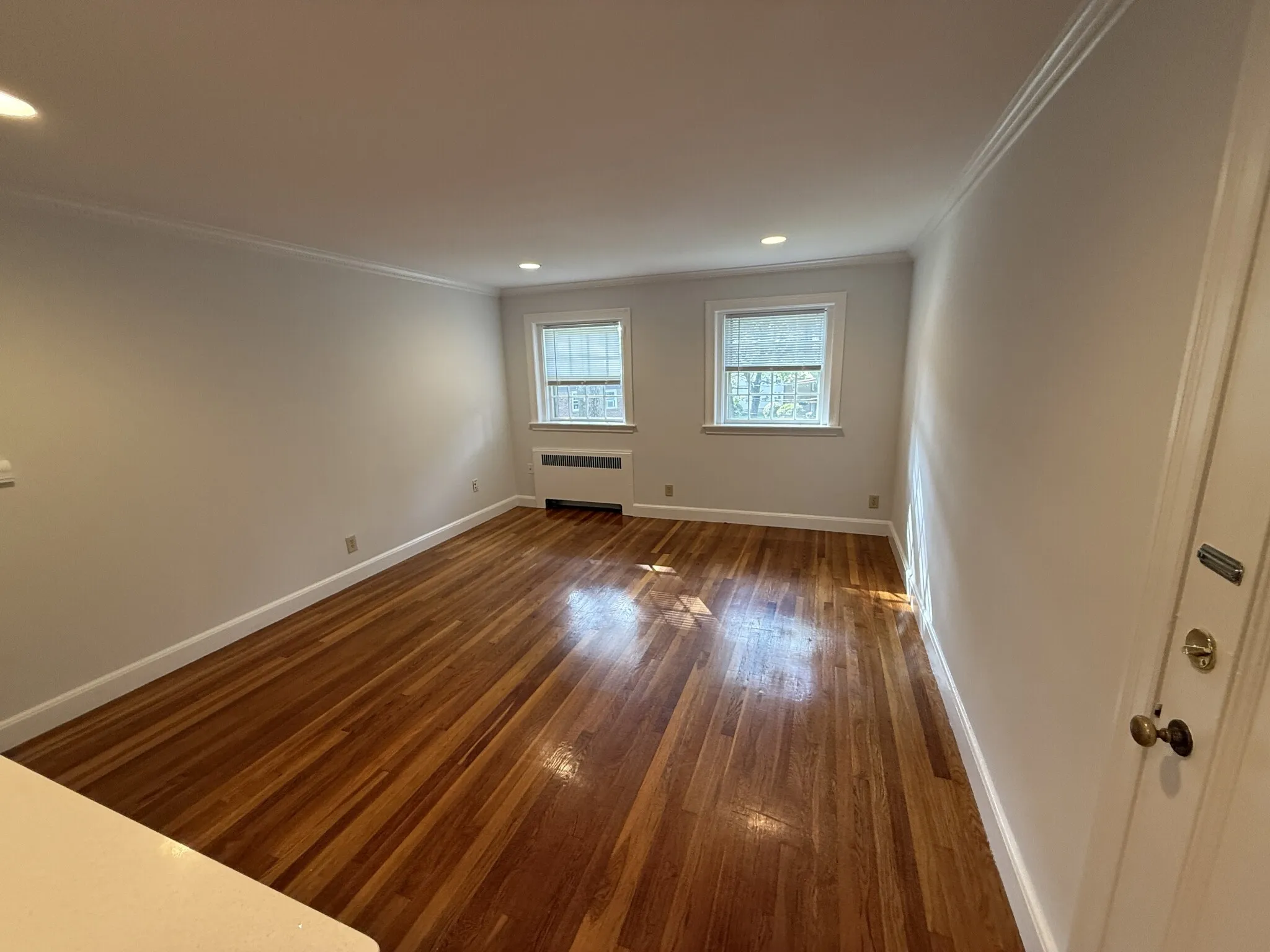 2 bed, 1 bath apartment for rent at 75 Wyman St Unit 3, Waban — photo 3 of 17