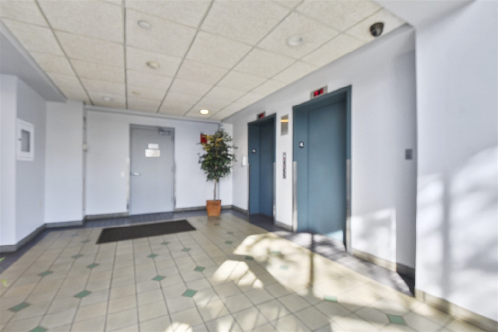 2 bed, 1 bath apartment for rent at 750 Davol St Unit 624, Fall River — photo 10 of 11