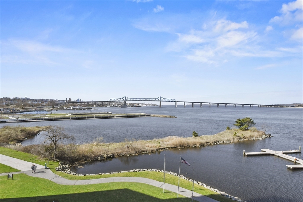 2 bed, 1 bath apartment for rent at 750 Davol St Unit 624, Fall River — photo 4 of 11