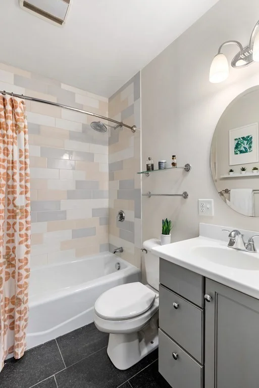 2 bed, 2 bath apartment for rent at 750 E 4th St Unit 2, South Boston — photo 9 of 19