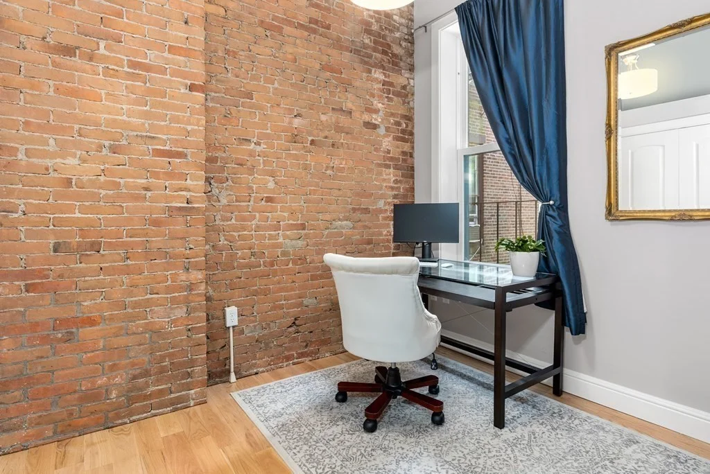 2 bed, 2 bath apartment for rent at 750 E 4th St Unit 2, South Boston — photo 10 of 19