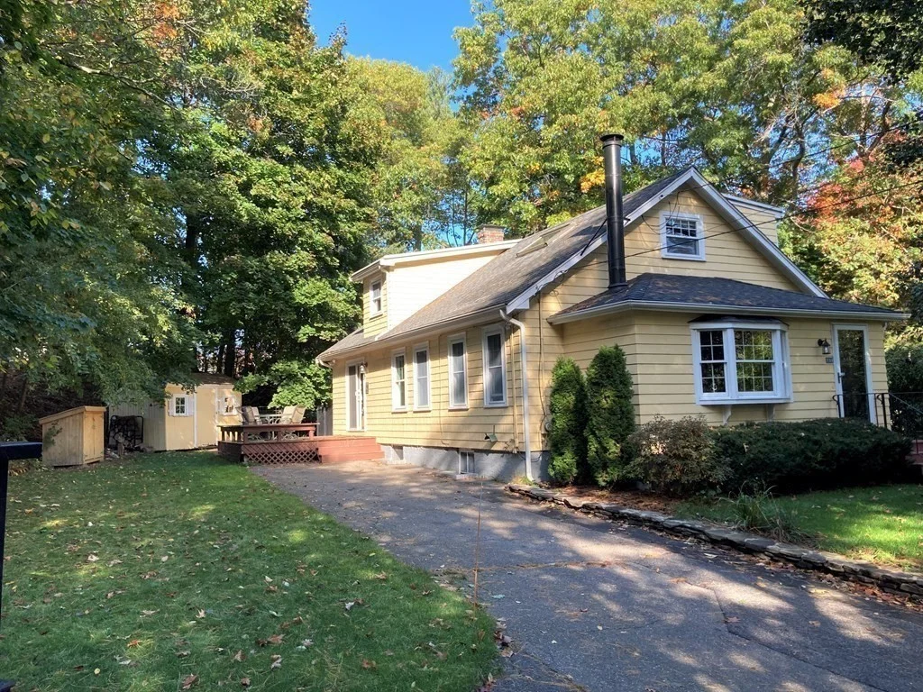 3 bed, 2 bath apartment for rent at 751 Central Ave, Needham — photo 1 of 21