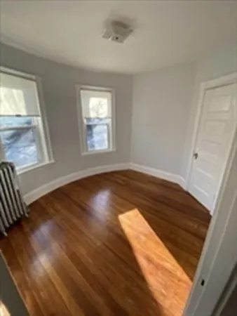 4 bed, 1 bath apartment for rent at 753 Boylston St Unit 2, Chestnut Hill — photo 20 of 33