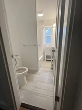 4 bed, 1 bath apartment for rent at 753 Boylston St Unit 2, Chestnut Hill — photo 14 of 33