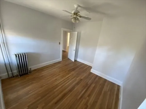 4 bed, 1 bath apartment for rent at 753 Boylston St Unit 2, Chestnut Hill — photo 23 of 33