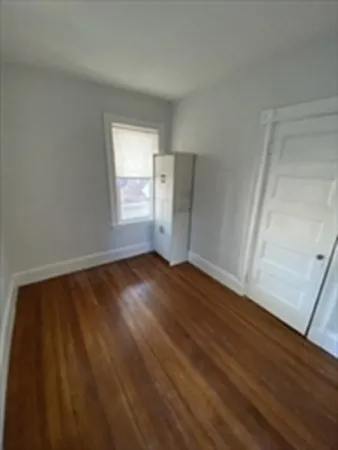 4 bed, 1 bath apartment for rent at 753 Boylston St Unit 2, Chestnut Hill — photo 22 of 33