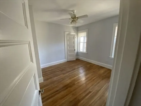 4 bed, 1 bath apartment for rent at 753 Boylston St Unit 2, Chestnut Hill — photo 19 of 33