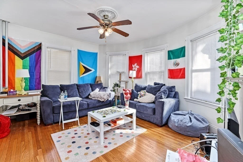 3 bed, 1 bath apartment for rent at 753 Boylston Unit 1, Chestnut Hill — photo 7 of 14
