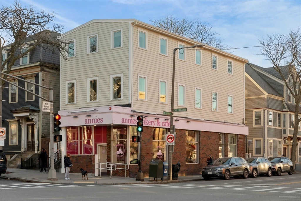 2 bed, 2 bath apartment for rent at 753 East Broadway Unit 2A, South Boston — photo 16 of 17
