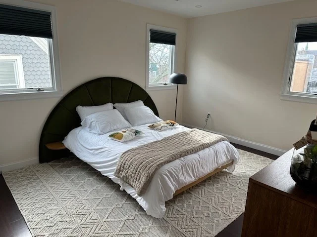 3 bed, 2 bath apartment for rent at 753 East Broadway Unit 3, South Boston — photo 14 of 25