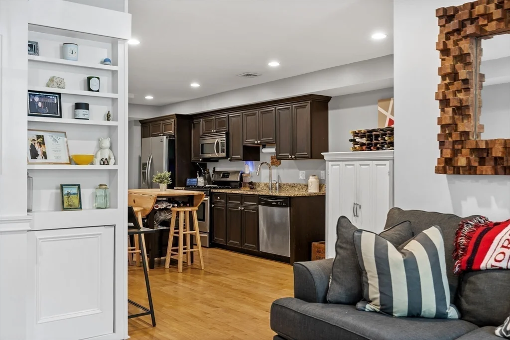 1 bed, 1 bath apartment for rent at 754 E 4th Unit 1, South Boston — photo 10 of 26