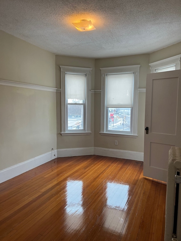 3 bed, 2 bath apartment for rent at 754 Hancock Unit 3, Quincy — photo 10 of 14