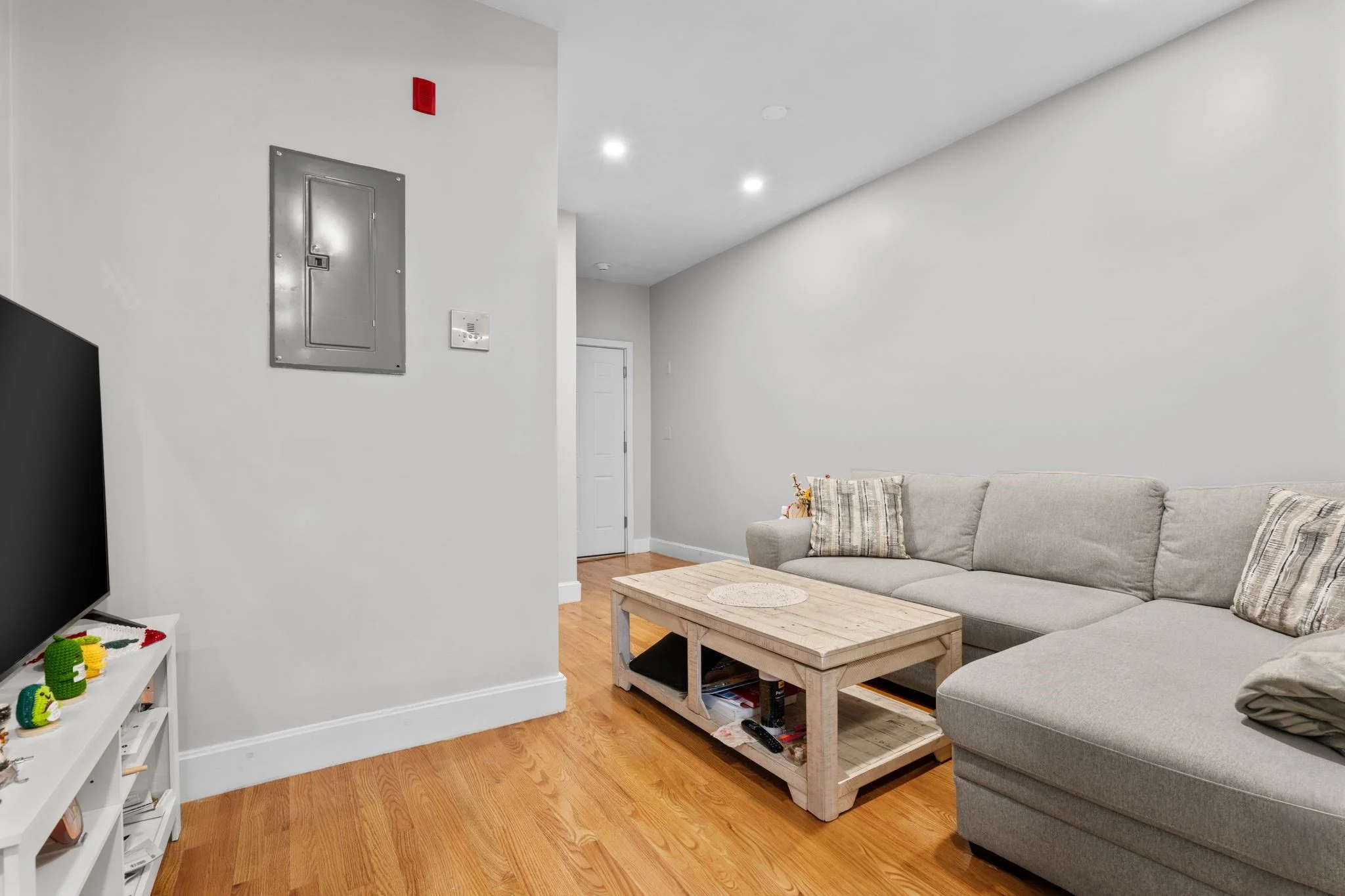 1 bed, 1 bath apartment for rent at 754 Huntington Ave Unit 4, Mission Hill
