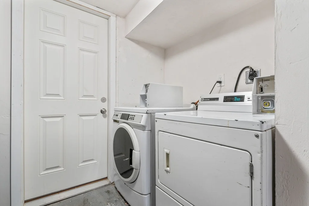 1 bed, 1 bath apartment for rent at 754 Huntington Ave Unit 4, Mission Hill — photo 11 of 12