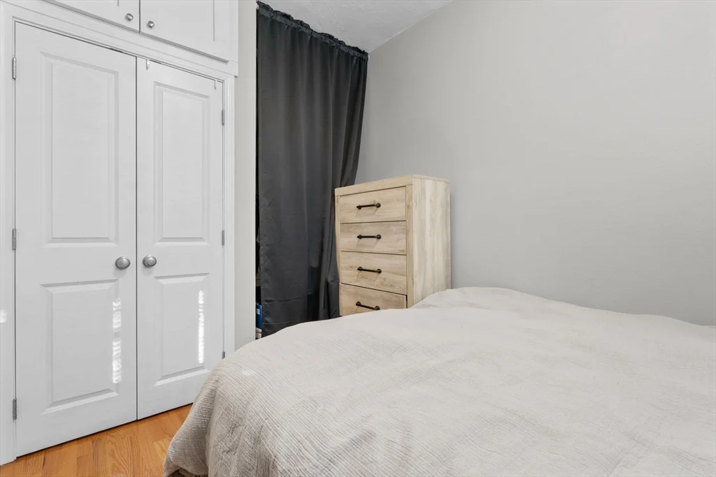 1 bed, 1 bath apartment for rent at 754 Huntington Unit 6, Mission Hill — photo 5 of 10