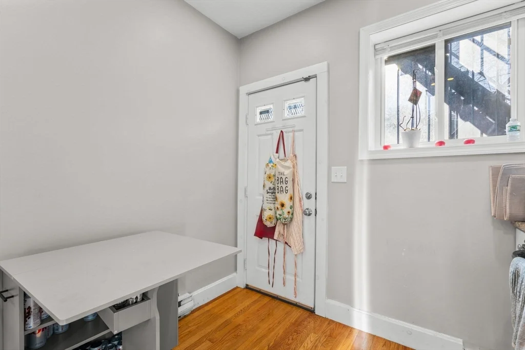 1 bed, 1 bath apartment for rent at 754 Huntington Unit 6, Mission Hill — photo 8 of 10