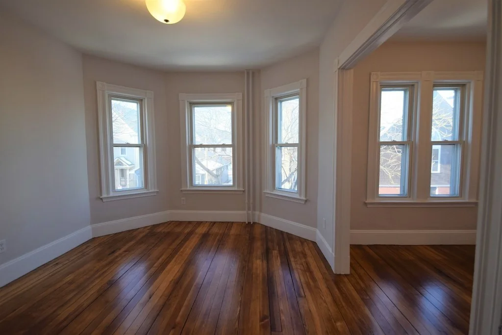 3 bed, 1 bath apartment for rent at 755 Saratoga St Unit 2, East Boston — photo 3 of 17