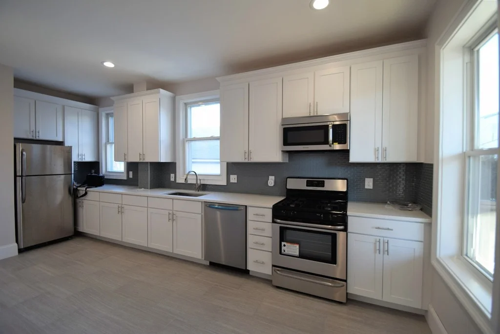 3 bed, 1 bath apartment for rent at 755 Saratoga St Unit 2, East Boston — photo 1 of 17