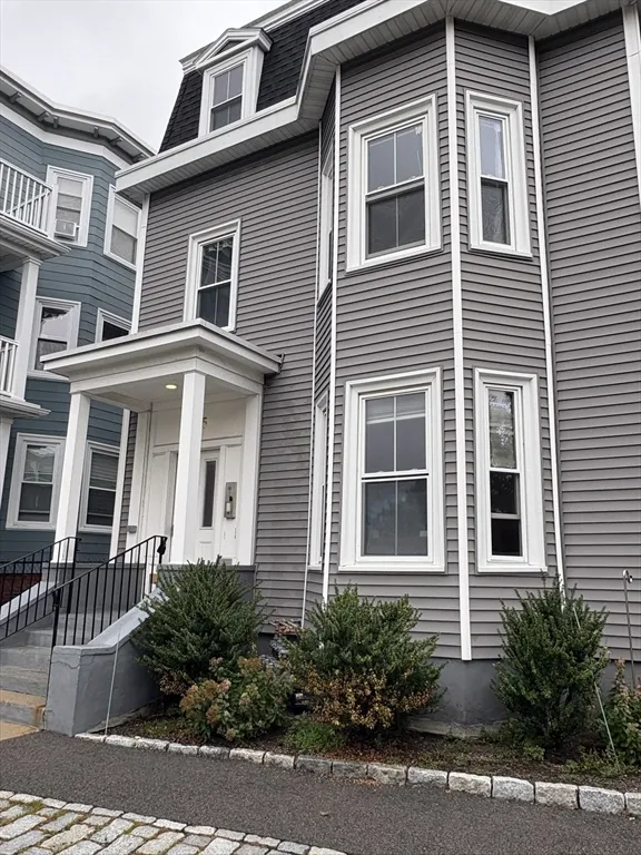 3 bed, 1 bath apartment for rent at 755 Somerville Ave Unit 2, Porter Square — photo 1 of 19