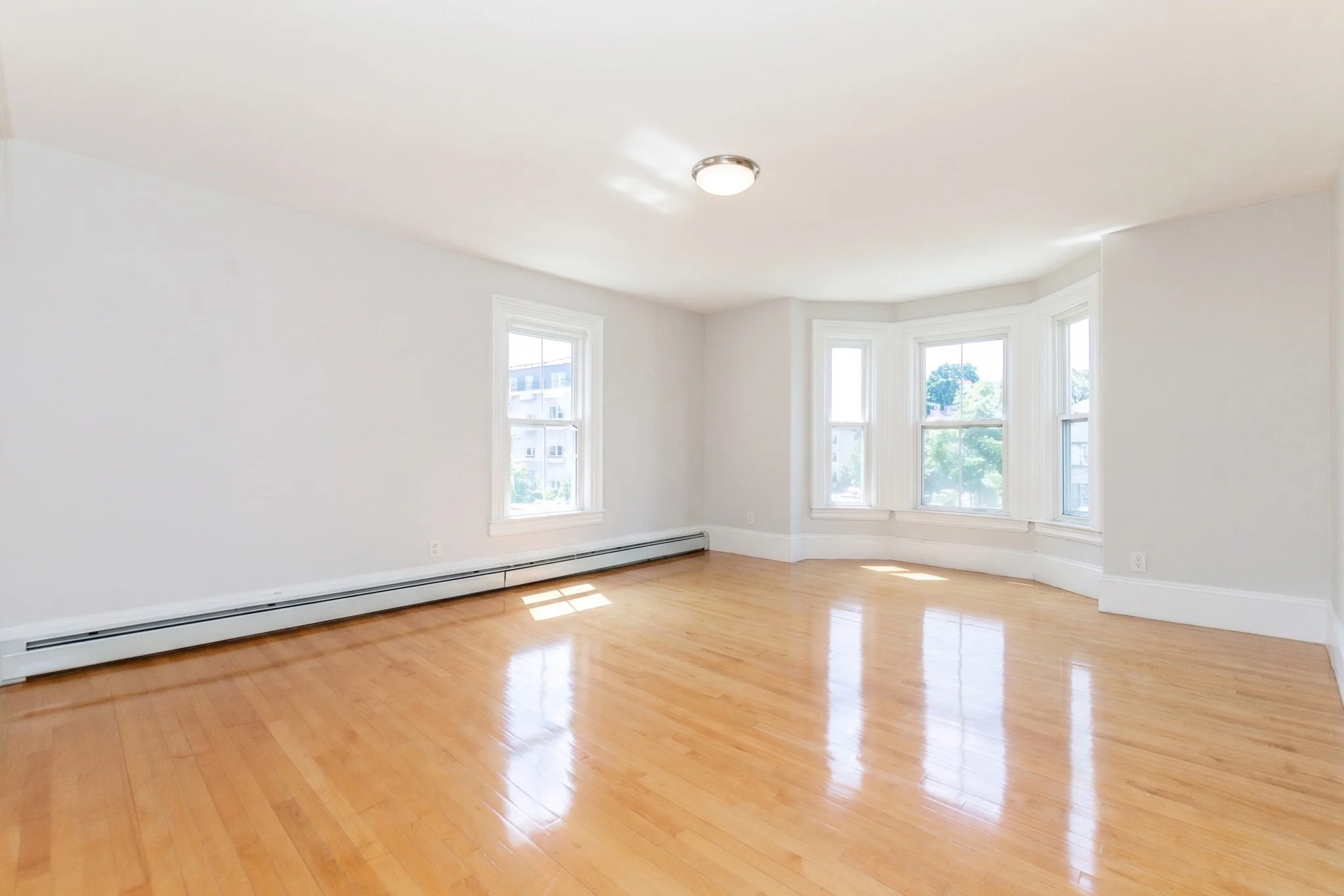 3 bed, 1 bath apartment for rent at 755 Somerville Ave Unit 2, Porter Square — photo 6 of 20