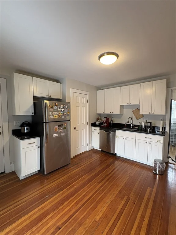 3 bed, 1 bath apartment for rent at 755 Somerville Ave Unit 2, Porter Square — photo 18 of 19