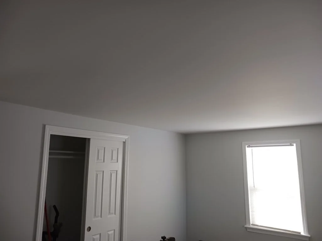 1 bed, 1 bath apartment for rent at 755 Webster St Unit 2, Marshfield — photo 2 of 5