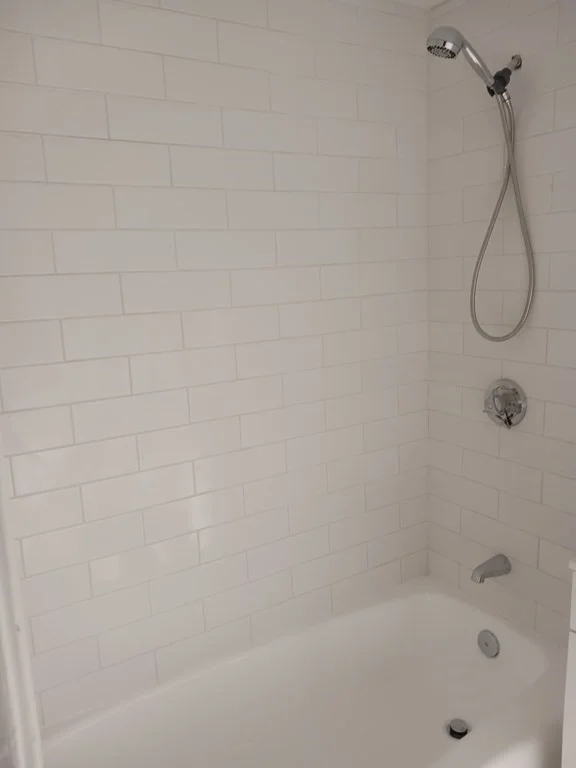 1 bed, 1 bath apartment for rent at 755 Webster St Unit 2, Marshfield — photo 4 of 5