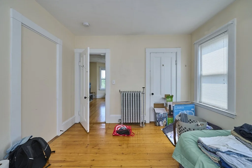3 bed, 1 bath apartment for rent at 757 Somerville Ave Unit 3, Porter Square — photo 8 of 13