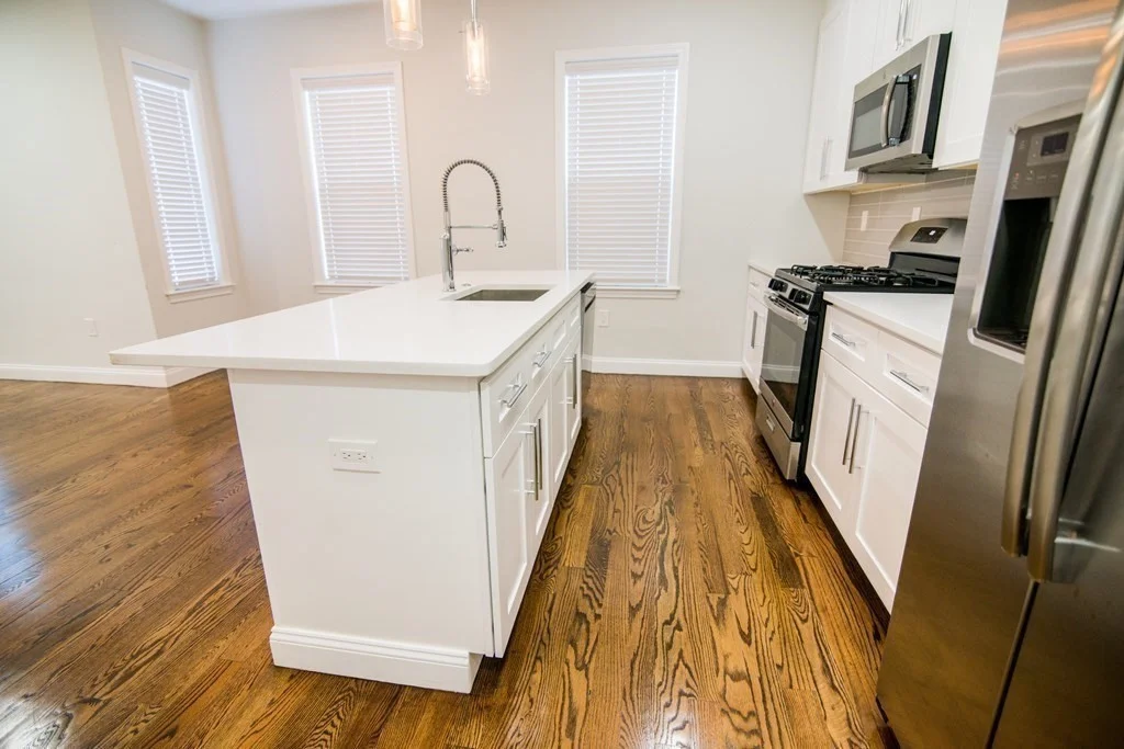 3 bed, 2 bath apartment for rent at 757 Washington St Unit 1, Dorchester — photo 3 of 29