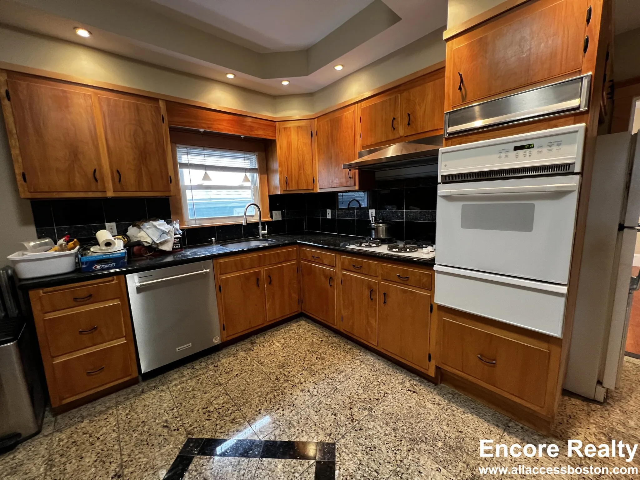 3 bed, 1 bath apartment for rent at 759 Boylston St Unit 2a, Chestnut Hill — photo 7 of 20