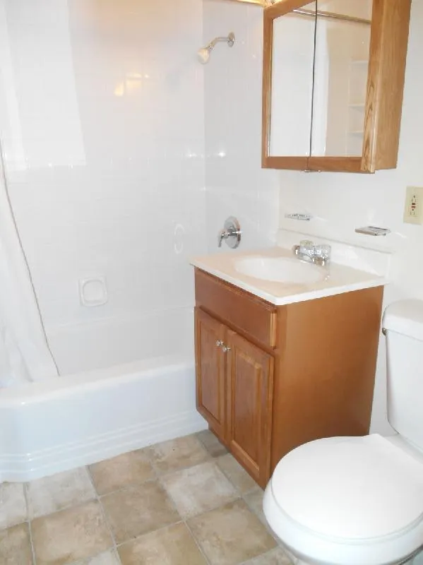 3 bed, 2 bath apartment for rent at 759 Columbia Rd Unit 1, Dorchester — photo 11 of 15