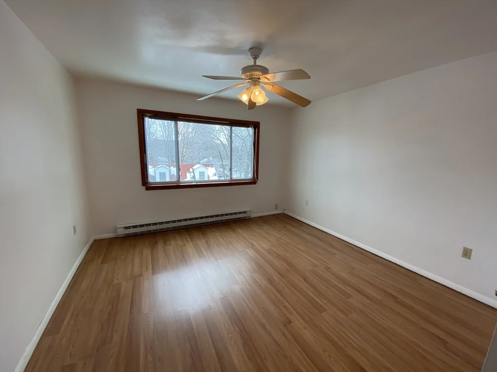 3 bed, 1 bath apartment for rent at 76 19th St Unit B, Lowell — photo 6 of 18