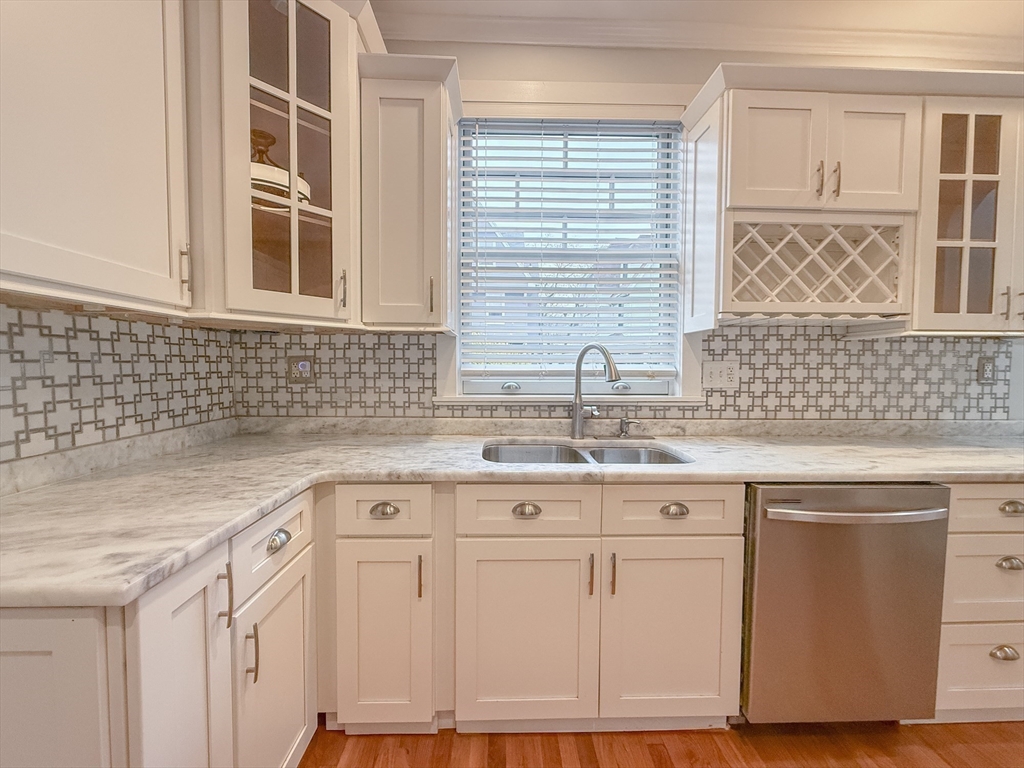 2 bed, 2 bath apartment for rent at 76-78 Bird St Unit 78, Dorchester — photo 7 of 20