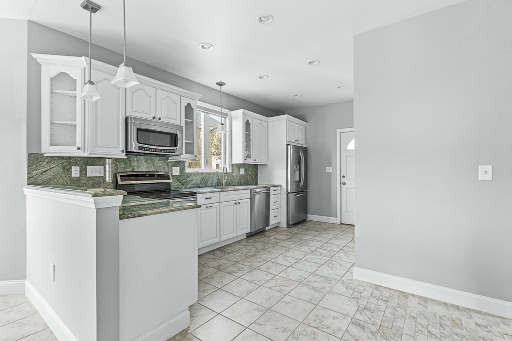 2 bed, 1 bath apartment for rent at 76-78 Bradbury Ave Unit 76, Medford — photo 8 of 27