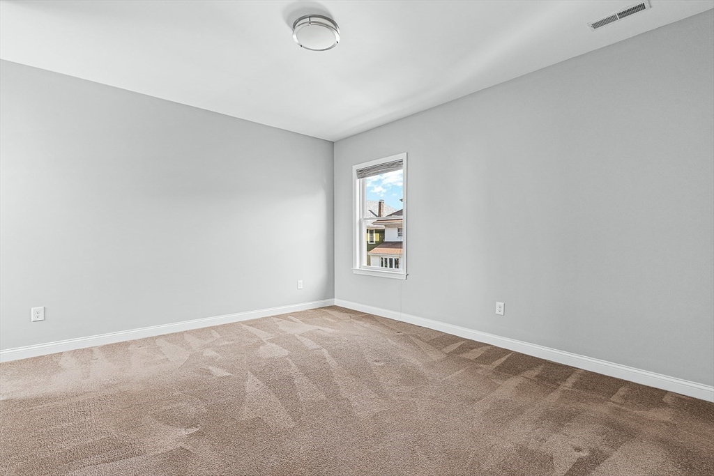 3 bed, 1 bath apartment for rent at 76-78 Bradbury Ave Unit 78, Medford — photo 26 of 32