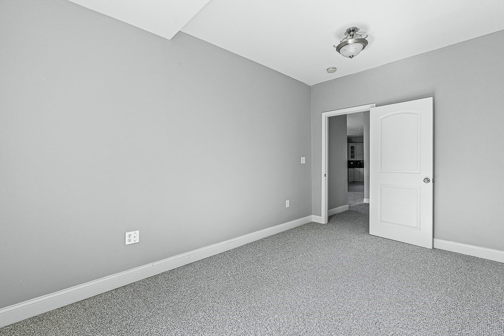 3 bed, 1 bath apartment for rent at 76-78 Bradbury Ave Unit 78, Medford — photo 22 of 32