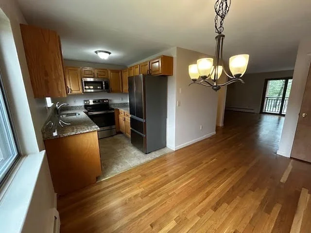 2 bed, 1 bath apartment for rent at 76 B Charles River Rd Unit 76B, Waltham — photo 1 of 20