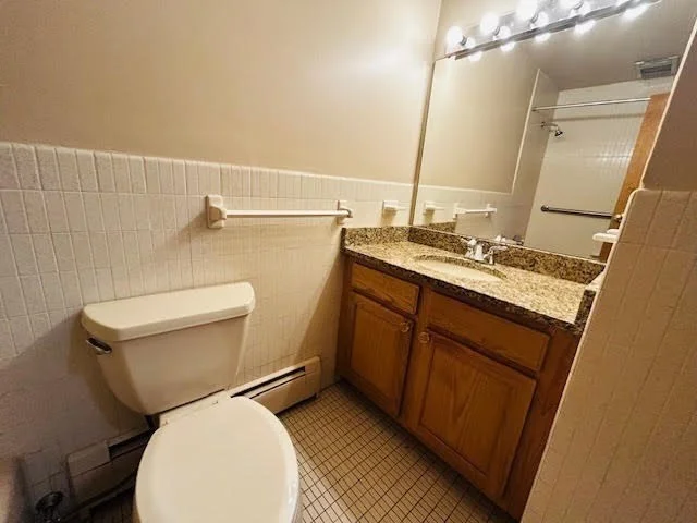 2 bed, 1 bath apartment for rent at 76 B Charles River Rd Unit 76B, Waltham — photo 11 of 20